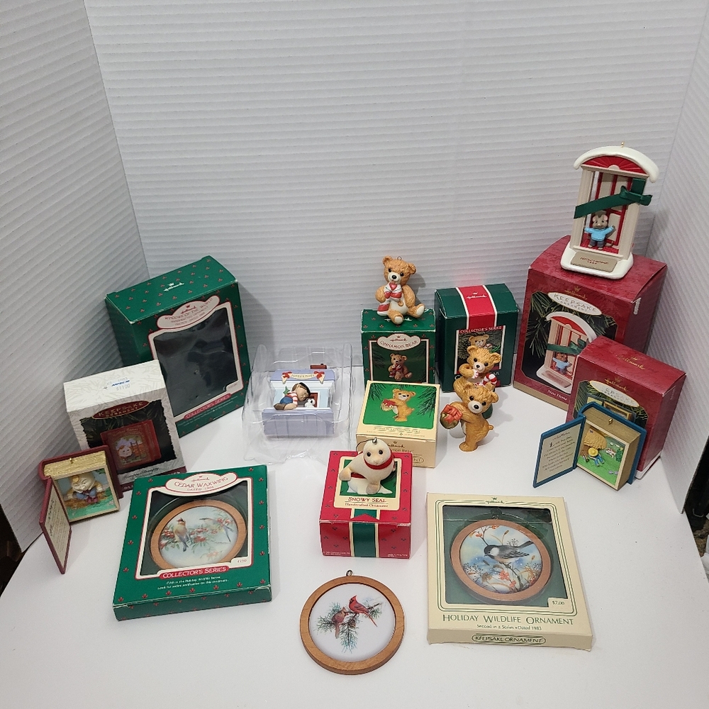 Lot vintage Hallmark Keepsake other  Ornaments birds windows books bears